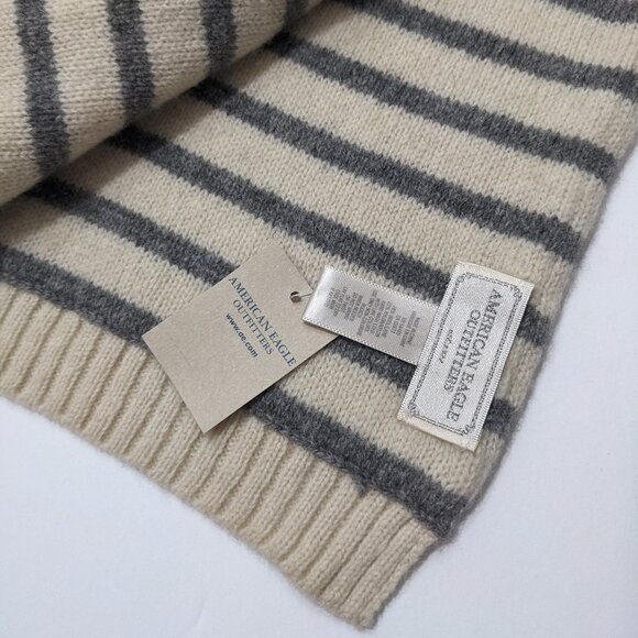 NWT American Eagle Outfitters Striped Knit Scarf Gray Ivory 73” Long Preppy Y2K - Picture 3 of 6